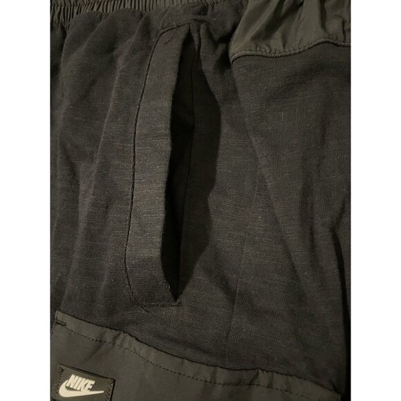 Nike Black Utility Cargo Shorts Lightweight Cotton Men’s 2XL 8” Inseam NWT - Picture 3 of 9